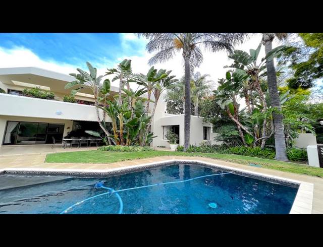 4 BEDROOM HOUSE FOR SALE IN BENMORE GARDENS